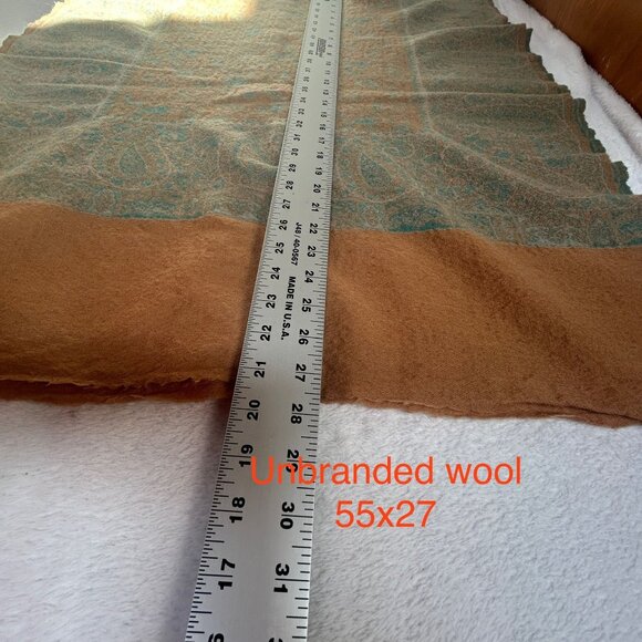 Women's Paisley Pattern Wool Scarf 55 x 27 Inches Brown Green Lightweight - Picture 3 of 3